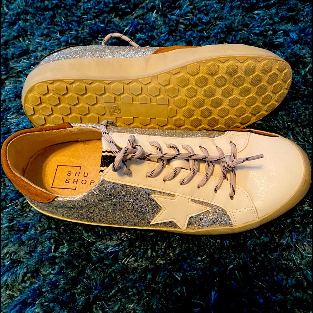 Women’s size 7 1/2